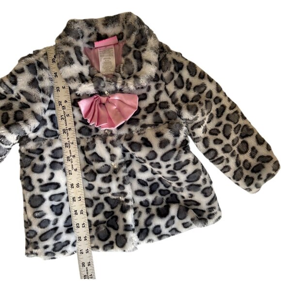 Girls Faux Fur White Gray Leopard Print Coat Pink Bow Accent & blingy Buttons 3T - Picture 7 of 8